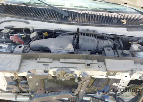 2009 Ford E-350 Super Duty Commercial/Recreational z USA, uszkodzony, nr VIN 1FTSE34L99DA65208